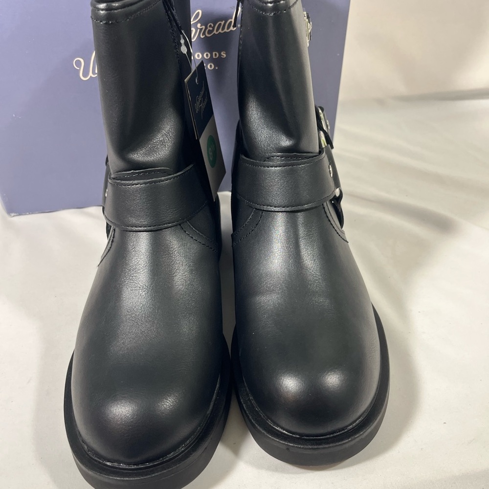 UNIVERSAL THREADS CONNER WOMENS ANKLE BOOT FAUX LEATHER W/BUCKLES BLACK SZ 8.5 - Picture 2 of 14